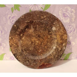 Fosszília alátét BARNA 30CM      