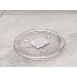 GYERTYATARTÓ ÜVEG TÁNYÉR 14CM 107331