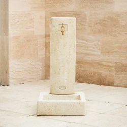 Kő kút VELENCE /ÍVES/ 50×44×92 HOMOK  